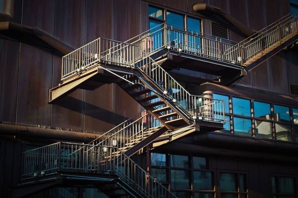 節能監測系統，大型建筑，智能化解決方案，能源使用管理